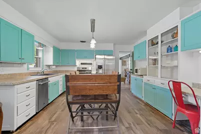 164 E 200 S, Hyde Park, UT 84318 - Photo 31