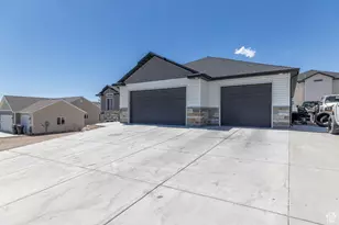 1081 N 2800 W, Tremonton, UT 84337 - Photo 3