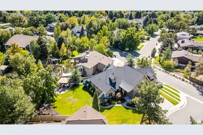 2161 Lorita Way E, Cottonwood Heights, UT 84093 - Photo 59