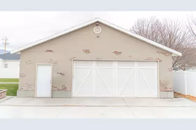 11817 S 3700 W, Riverton, UT 84065 - Photo 41
