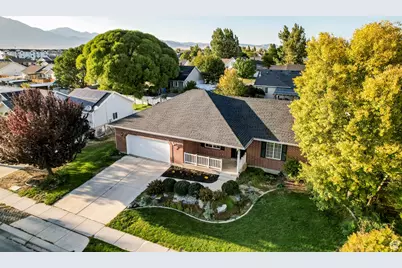 2065 E Autumn St, Eagle Mountain, UT 84005 - Photo 1