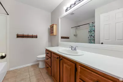 2065 E Autumn St, Eagle Mountain, UT 84005 - Photo 25