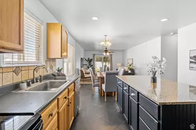 13867 S Mary Loraine Cir W, Herriman, UT 84096 - Photo 17