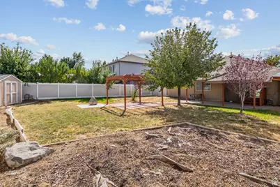 13867 S Mary Loraine Cir W, Herriman, UT 84096 - Photo 37