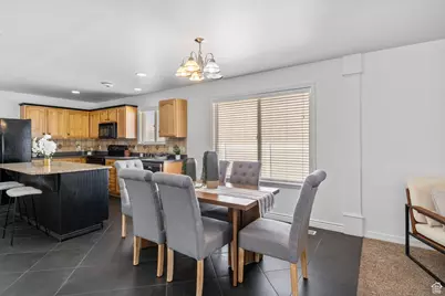 13867 S Mary Loraine Cir W, Herriman, UT 84096 - Photo 15