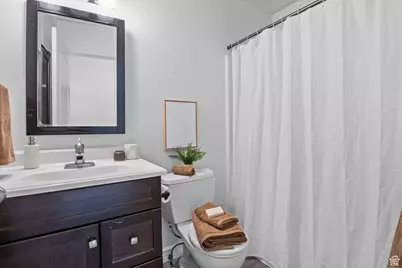 13867 S Mary Loraine Cir W, Herriman, UT 84096 - Photo 13