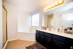 802 W Stephens View Way, Draper, UT 84020 - Photo 9