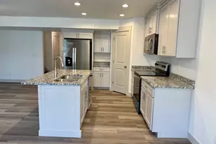 196 W Seasons Ln, Garden City, UT 84028 - Photo 5