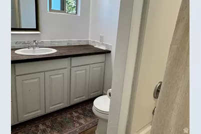 340 E 300 S, Gunnison, UT 84634 - Photo 25