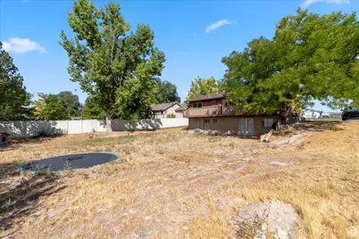 340 E 300 S, Gunnison, UT 84634 - Photo 45