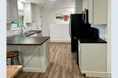 340 E 300 S, Gunnison, UT 84634 - Photo 15