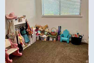 340 E 300 S, Gunnison, UT 84634 - Photo 25