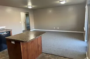 895 S Main St, Layton, UT 84041 - Photo 5