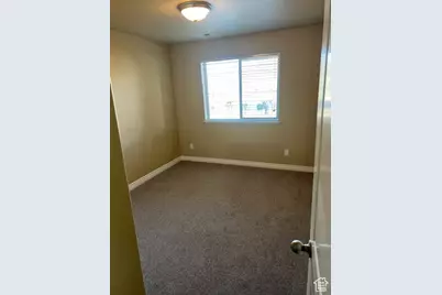 895 S Main St #E, Layton, UT 84041 - Photo 17