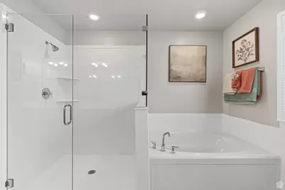 572 S Chamberlain St, Mapleton, UT 84664 - Photo 25