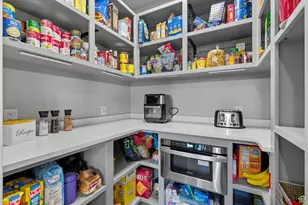 572 S Chamberlain St, Mapleton, UT 84664 - Photo 17