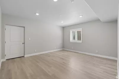 572 S Chamberlain St, Mapleton, UT 84664 - Photo 37