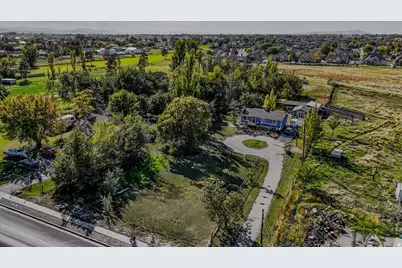 4931 S 4700 W, Hooper, UT 84315 - Photo 23