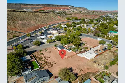 377 S 300 W, Saint George, UT 84770 - Photo 3