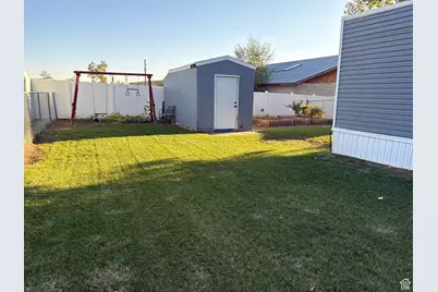 935 E 3000 N #3, Layton, UT 84040 - Photo 5