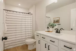 1173 E Blackfeet Dr, Eagle Mountain, UT 84005 - Photo 15