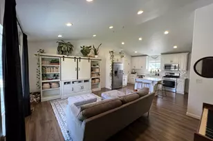 368 E 400 S, Nephi, UT 84648 - Photo 5