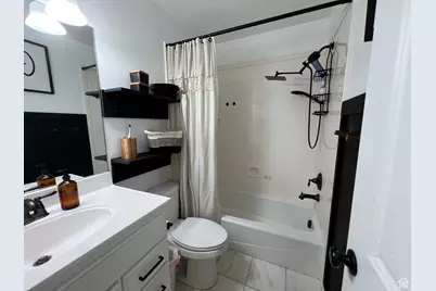 368 E 400 S, Nephi, UT 84648 - Photo 13