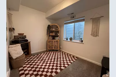 368 E 400 S, Nephi, UT 84648 - Photo 25