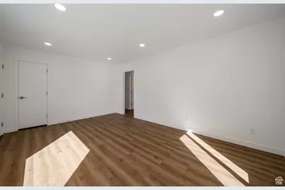 2831 S Merton Way, Magna, UT 84044 - Photo 7