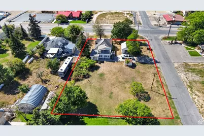 180 N Bear Lake Blvd, Garden City, UT 84028 - Photo 17