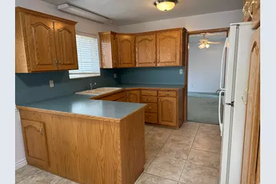 390 S 300 E, Spanish Fork, UT 84660 - Photo 15