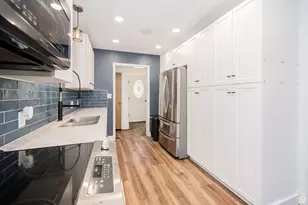 665 S 400 E E, River Heights, UT 84321 - Photo 9