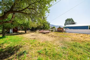 665 S 400 E E, River Heights, UT 84321 - Photo 27