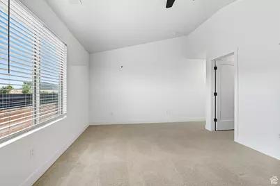 2261 S Tonaquint Dr #31, Saint George, UT 84770 - Photo 11