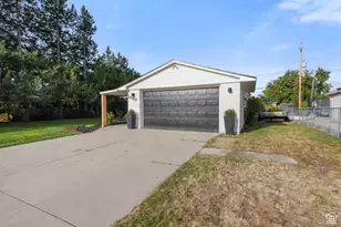 1084 S 545 E, Orem, UT 84097 - Photo 3