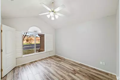 2280 S Bloomington Hls #5, Saint George, UT 84790 - Photo 7