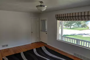 269 E 3000 N, North Ogden, UT 84414 - Photo 7