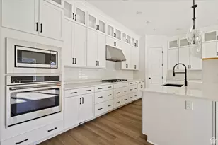 1048 W Serviceberry St, Saratoga Springs, UT 84045 - Photo 3