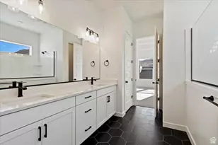 1048 W Serviceberry St, Saratoga Springs, UT 84045 - Photo 9