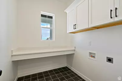 1048 W Serviceberry St, Saratoga Springs, UT 84045 - Photo 7