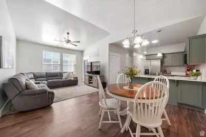 317 W 435 N, Vineyard, UT 84059 - Photo 3