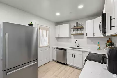 1149 Dan St, Ogden, UT 84404 - Photo 9