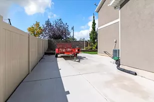 12172 S Window Arch Ln, Herriman, UT 84096 - Photo 31