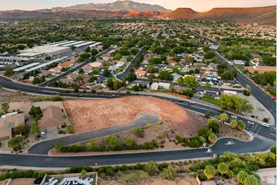 584 S Dixie Dr #19, Saint George, UT 84770 - Photo 15