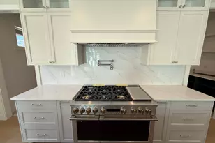 764 N 2000 E, Mapleton, UT 84664 - Photo 11