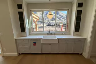 764 N 2000 E, Mapleton, UT 84664 - Photo 9