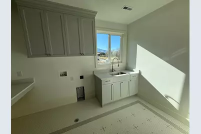 764 N 2000 E #304, Mapleton, UT 84664 - Photo 37