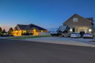 15093 S Pastoral Way, Bluffdale, UT 84065 - Photo 3