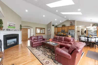 5378 W 10130 N, Highland, UT 84003 - Photo 11