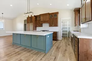 816 S 1100 E, Preston, ID 83263 - Photo 5